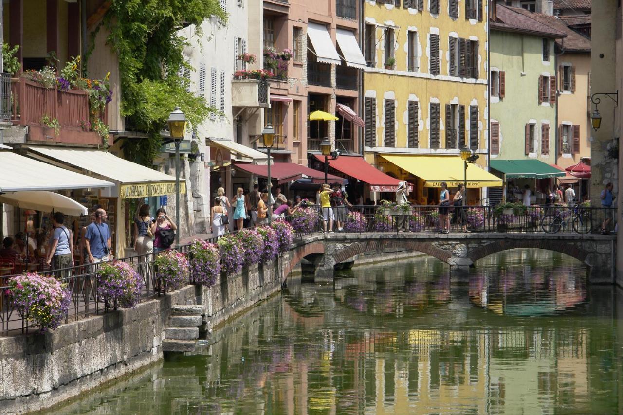 Le Family Lodge 2 Chambres 4 Personnes Classe 3 Etoiles Annecy Exterior foto